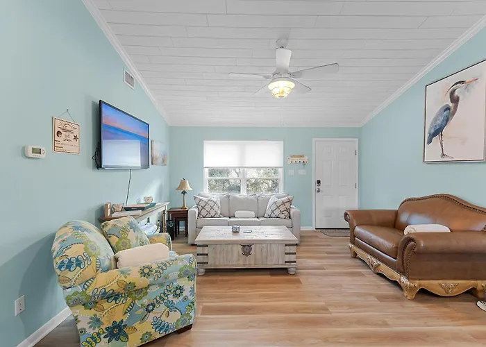 Our Serenity Now With Private Pickleball & Pool