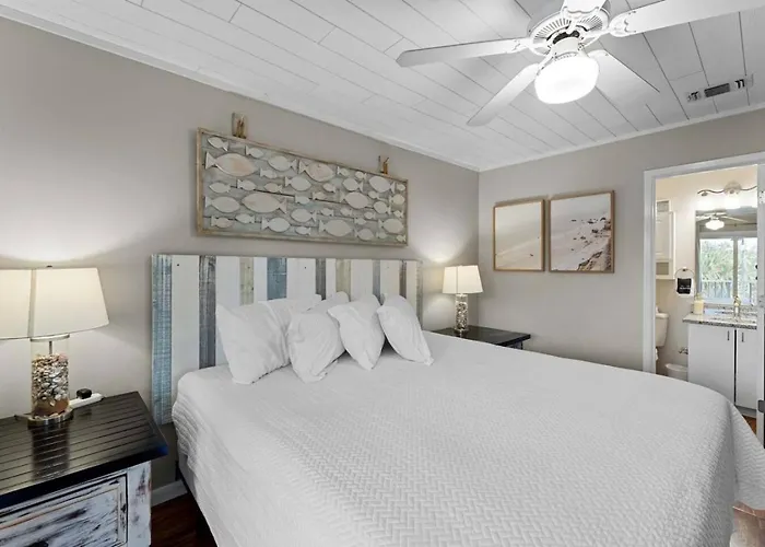 Our Serenity Now With Private Pickleball & Pool * Gulf Shores
