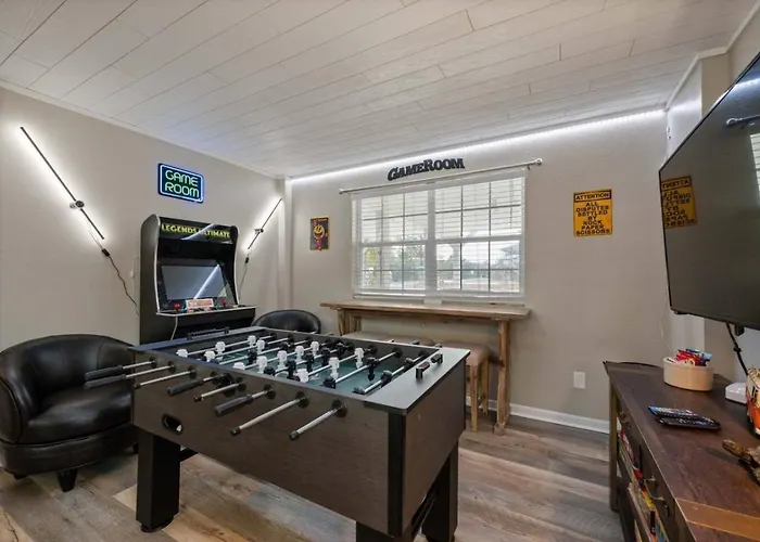 Our Serenity Now With Private Pickleball & Pool Gulf Shores